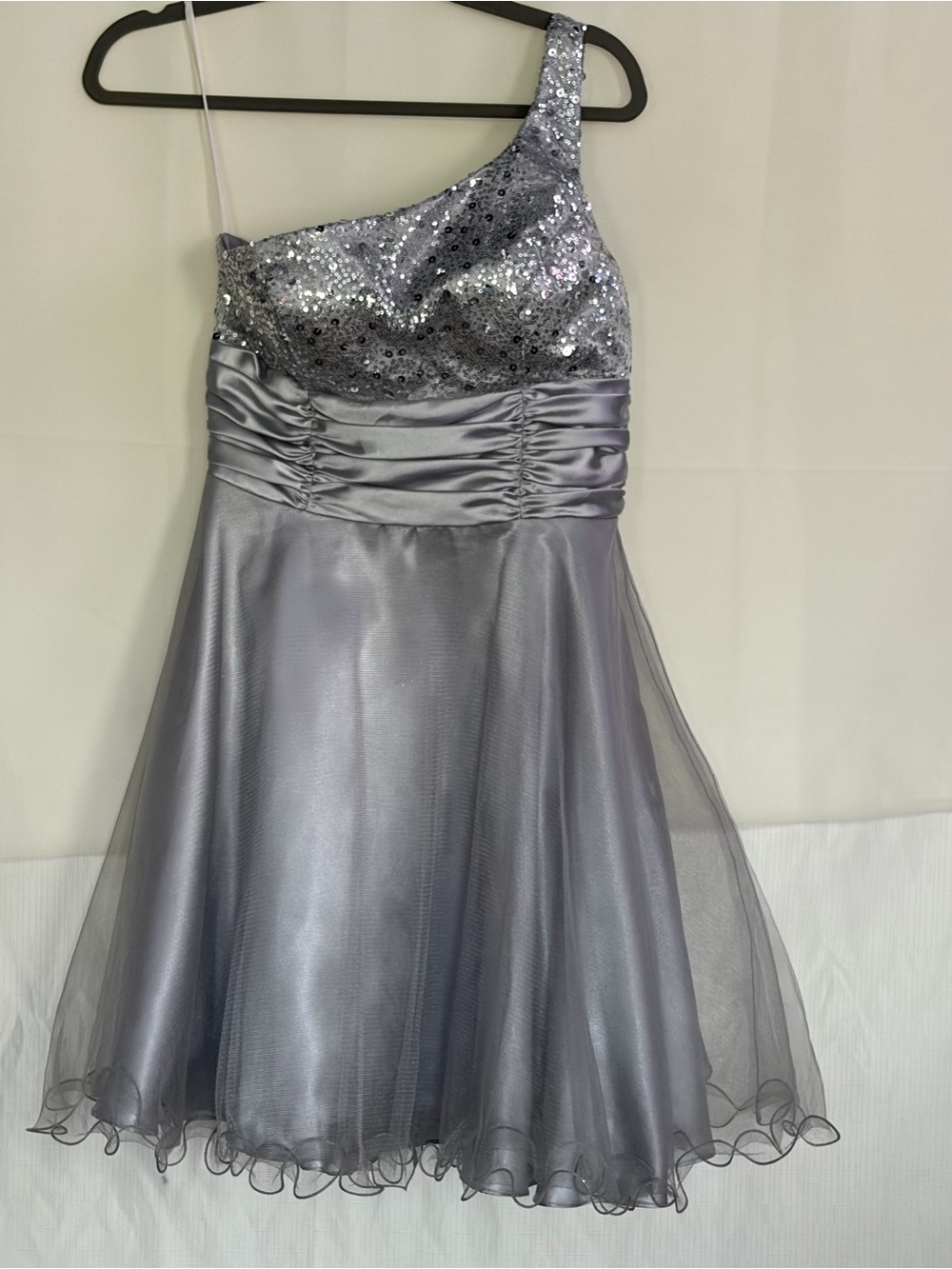 Silver One-Shoulder Sequin Cocktail Dress
